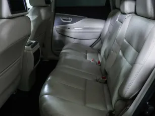Nissan  11