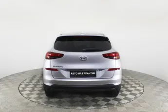 Hyundai  5