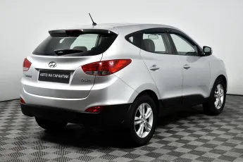 Hyundai  4