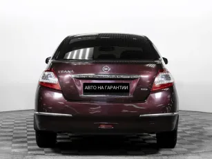 Nissan  6