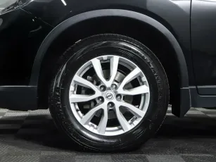 Nissan  9