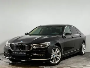 BMW 7 серии, VI (G11/G12)