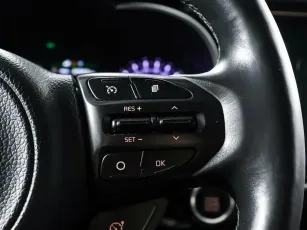 Kia  13