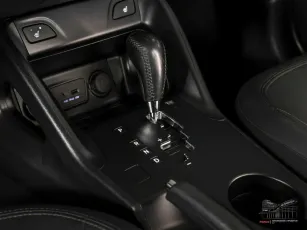Hyundai  13