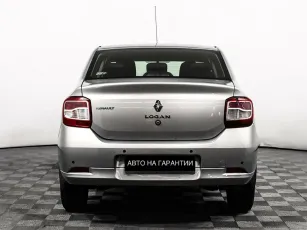 Renault  6