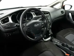 Kia  7