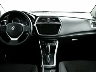 Suzuki  8