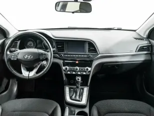 Hyundai  6