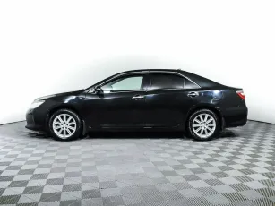 Toyota  3