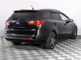 Kia  3