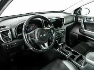 Kia  9
