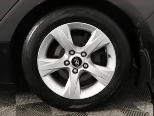 Hyundai  6