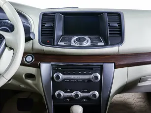 Nissan  13