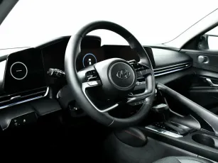 Hyundai  9