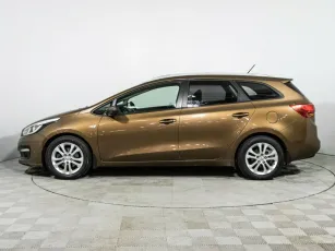 Kia  3