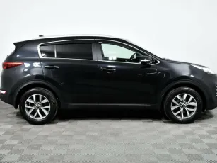 Kia  4