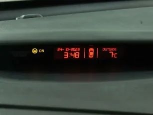 Kia  11