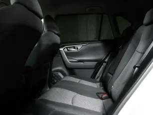 Toyota  15