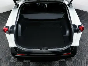Toyota  16