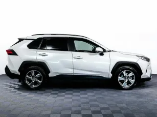 Toyota  4