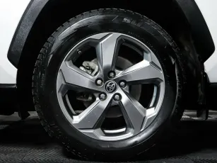 Toyota  7