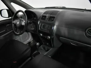 Suzuki  6