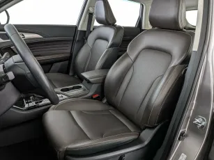 Changan  8