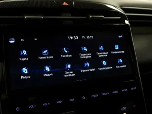 Hyundai  15
