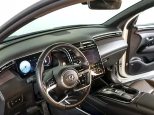 Hyundai  9