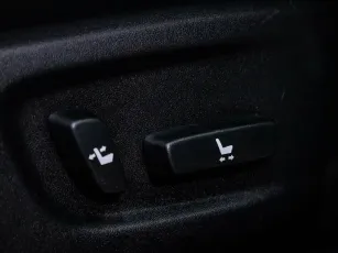 Toyota  18