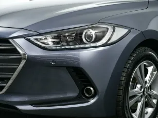 Hyundai  7