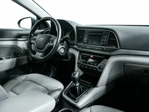 Hyundai  9