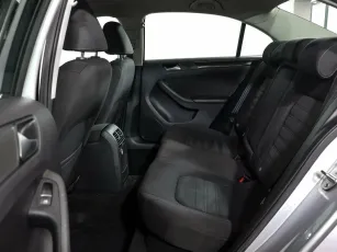 Volkswagen  12