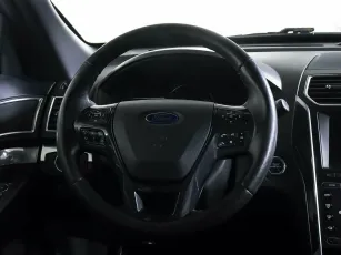 Ford  10