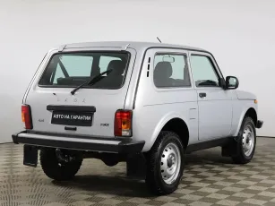Lada (ВАЗ)  4
