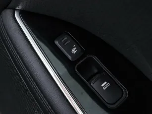 Kia  15