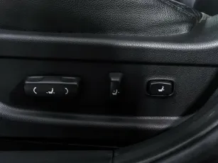 Kia  17