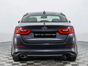Kia  6