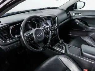 Kia  9