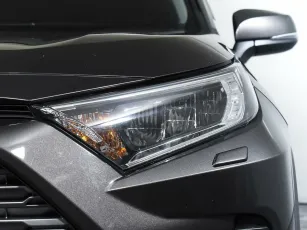 Toyota  7