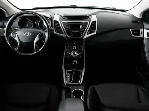 Hyundai  6