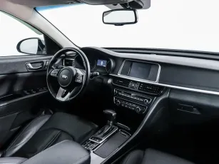 Kia  7