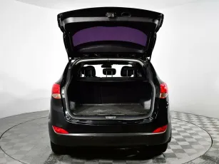 Hyundai  10