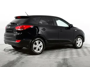 Hyundai  3