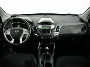 Hyundai  6