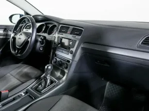 Volkswagen  7