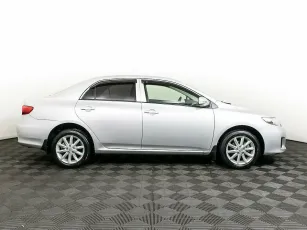 Toyota  4