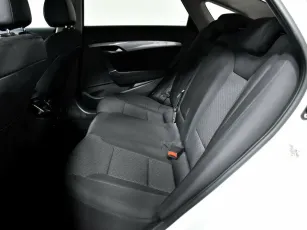 Hyundai  11
