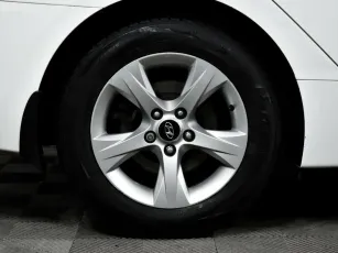 Hyundai  6