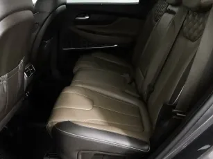 Hyundai  12